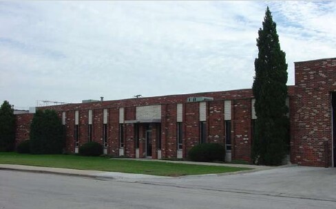 Primary Photo Of 1201 Estes Ave, Elk Grove Village Warehouse For Lease