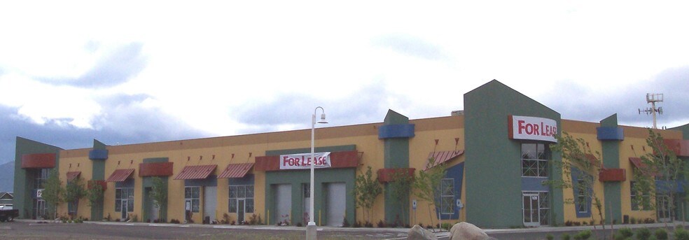 More Photos Of 920 Matley Ave, Reno Showroom For Lease