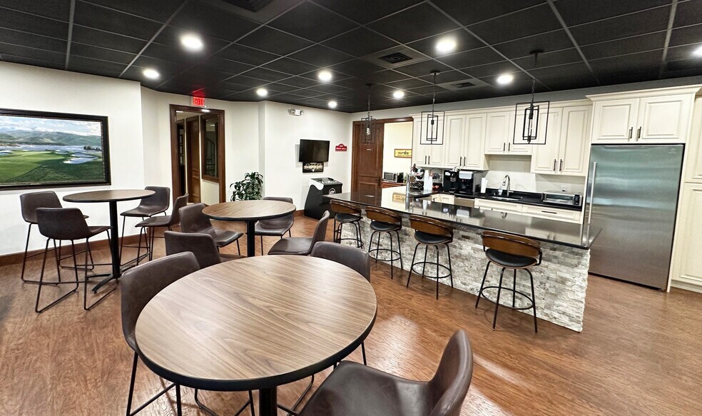 More Photos Of 501 N Highway A1A, Jupiter Loft Creative Space For Lease