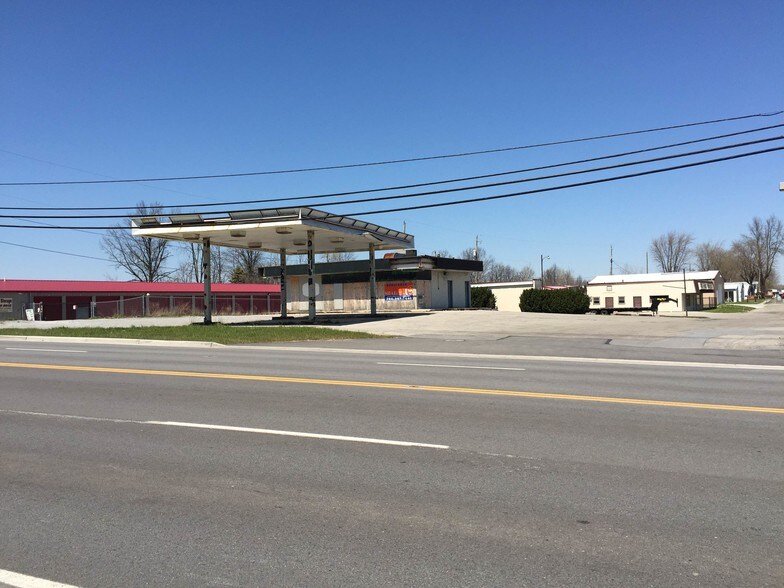 More Photos Of 1495 Findlay Rd, Lima Service Station For Lease