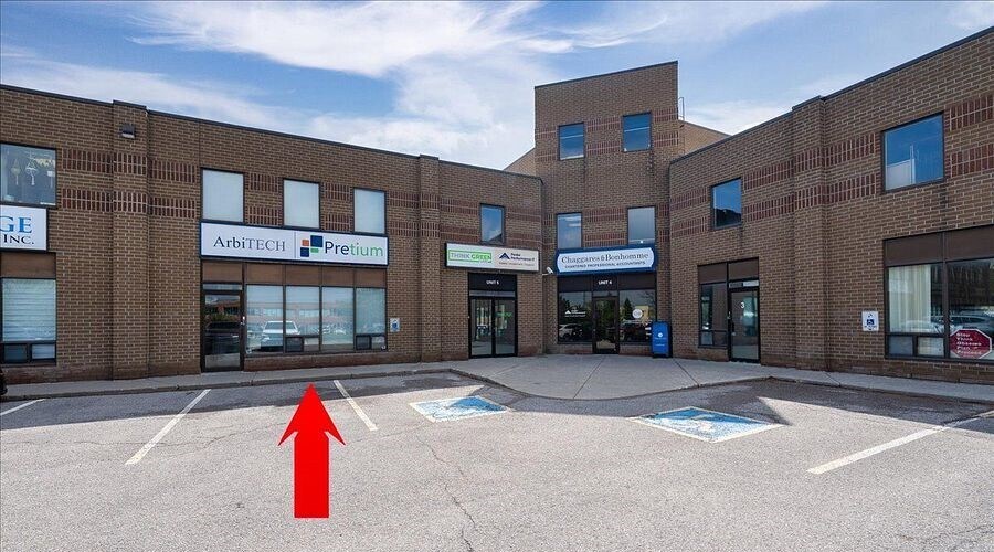 More Photos Of 355 Harry Walker Pky N, Newmarket Light Distribution For Lease
