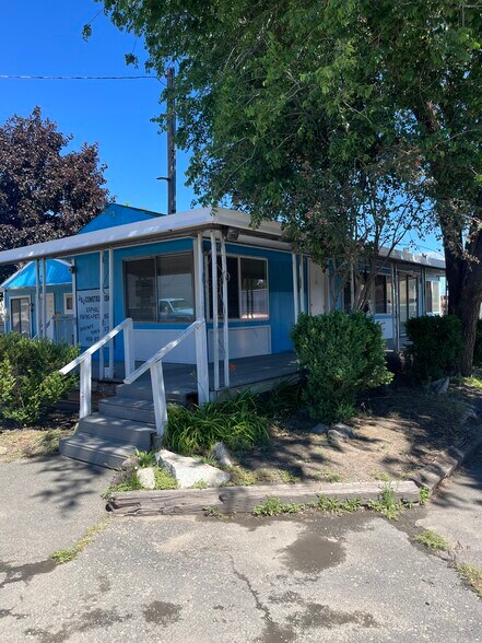 More Photos Of 9200 N Market St, Spokane Warehouse For Lease