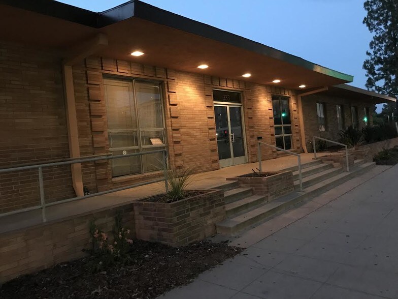 More Photos Of 333 E Walnut St, Pasadena Office For Lease