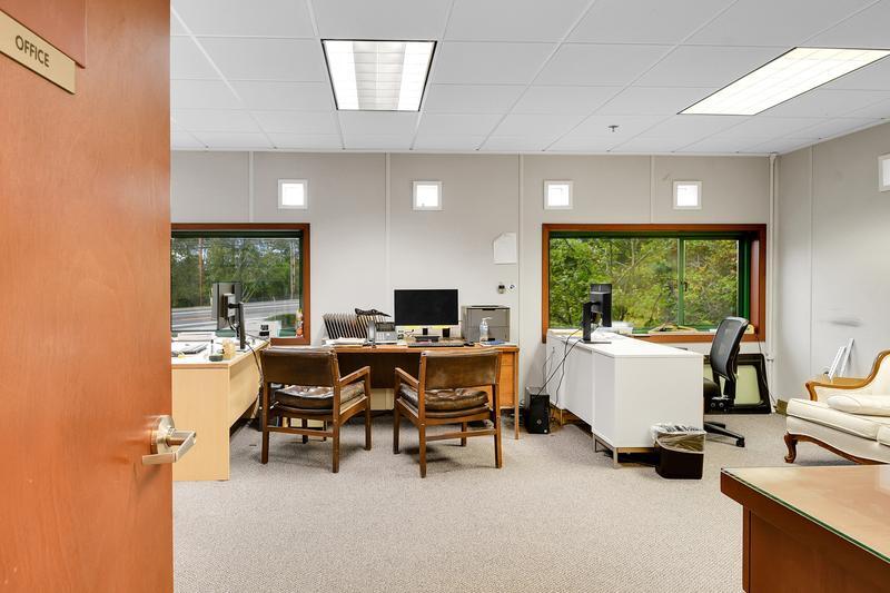 More Photos Of 2026 W Casino Rd, Everett Manufacturing For Lease