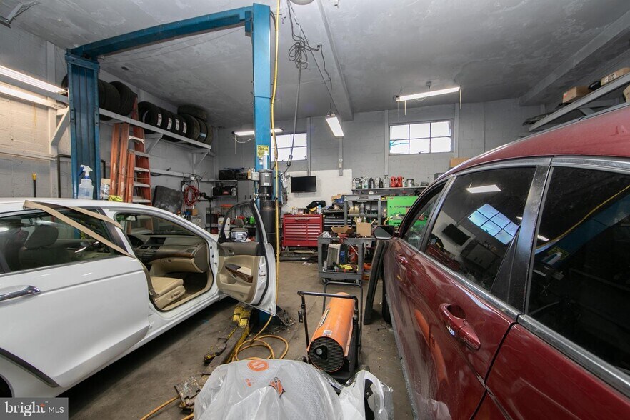 More Photos Of 201 Saint Mihiel Dr, Delran Auto Dealership For Sale