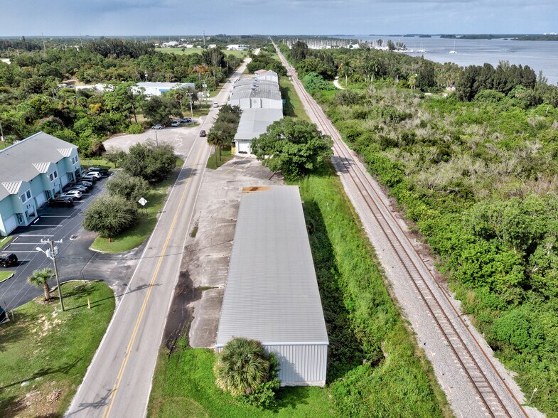 More Photos Of 2130 N Old Dixie Hwy, Fort Pierce Warehouse For Sale