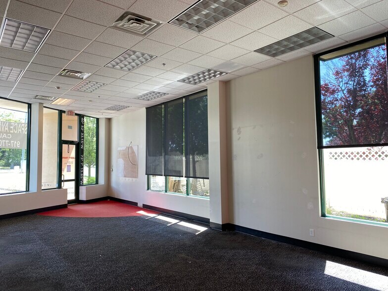 More Photos Of 2350 Nesconset Hwy, Stony Brook General Retail For Lease