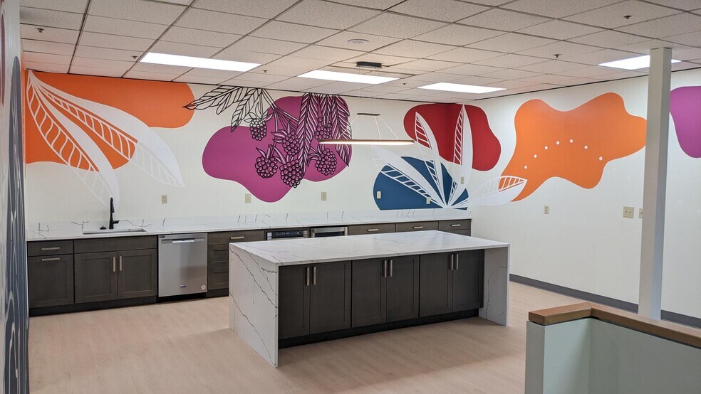 More Photos Of 401 2nd Ave S, Seattle Unknown For Lease