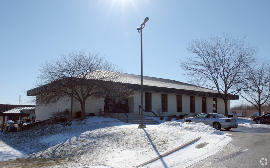 Primary Photo Of 13159 W 143rd St, Lockport Office For Lease