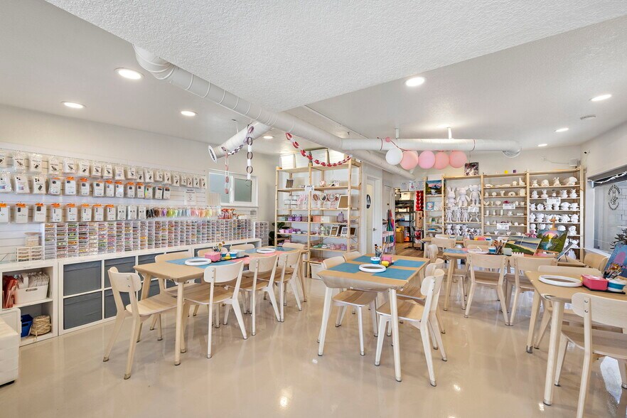 More Photos Of 133 Avenida Granada, San Clemente Medical For Sale