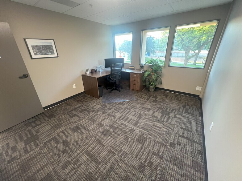 More Photos Of 300 3rd Ave SE, Rochester Medical For Sale