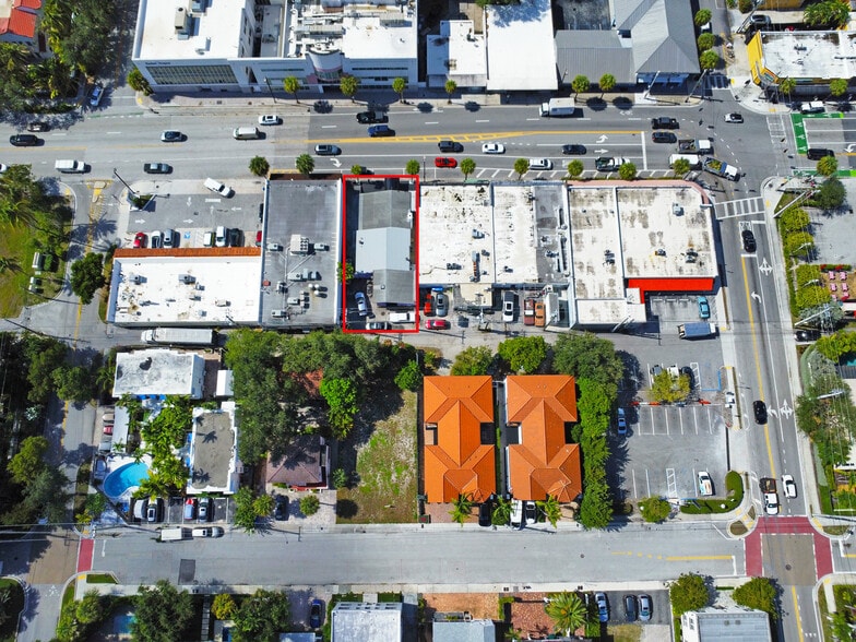 More Photos Of 1517 E Las Olas Blvd, Fort Lauderdale Bar For Lease