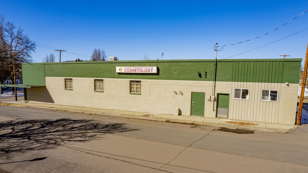 More Photos Of 357 E Main St, Klamath Falls Storefront Retail Office For Sale