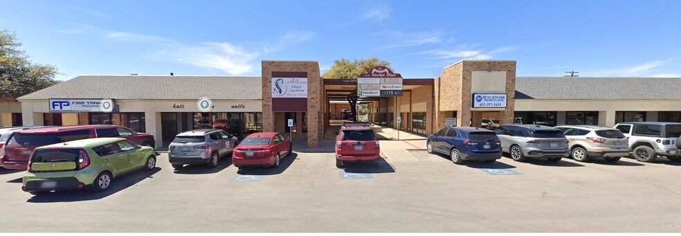 More Photos Of 4555 E University Blvd, Odessa Unknown For Lease