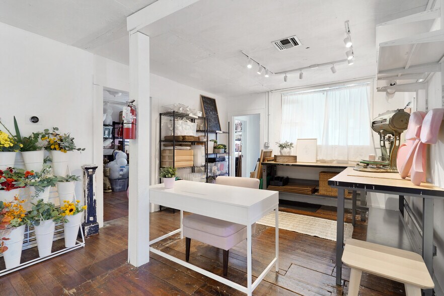 More Photos Of 63 San Marco Ave, Saint Augustine Storefront Retail Residential For Sale