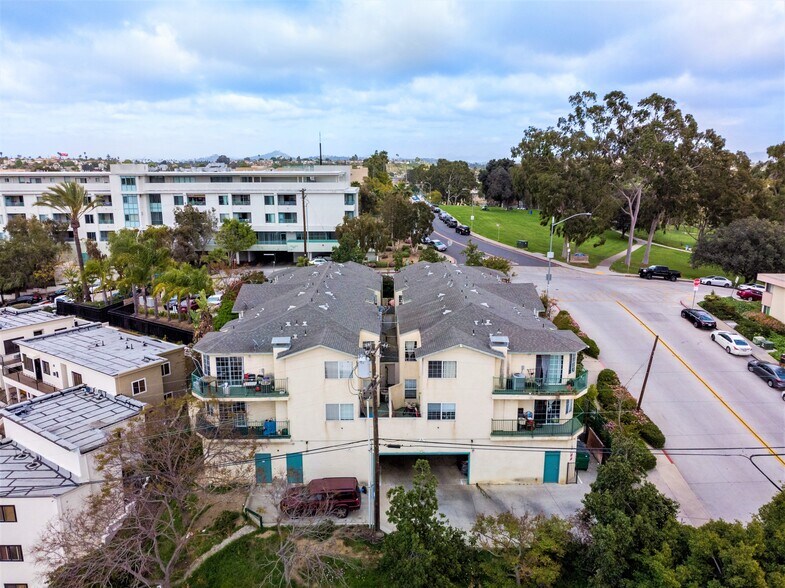More Photos Of 4210 52nd St, San Diego Apartments For Sale