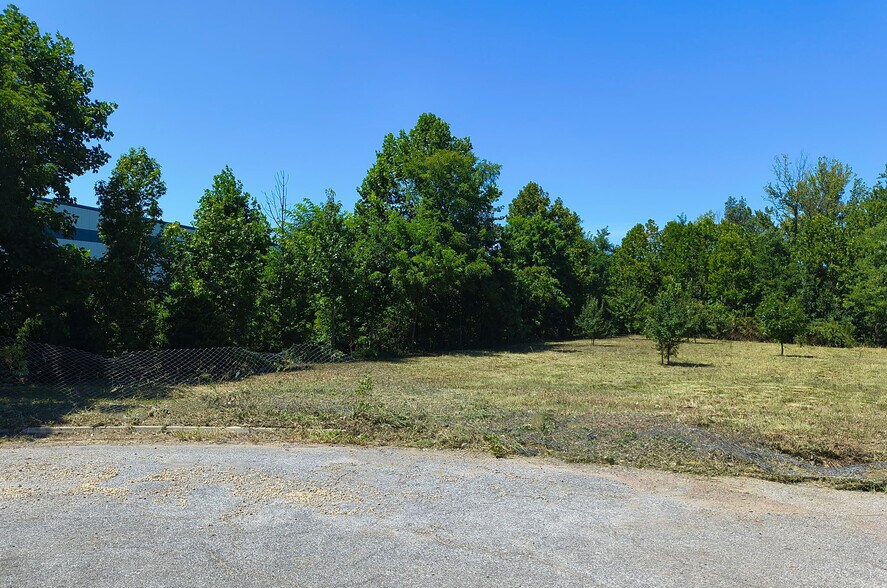 More Photos Of 7500 Ogden Dr, Clinton Land For Sale