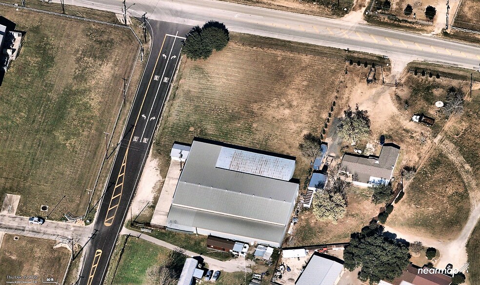 More Photos Of 6920 Gardner Rd, San Antonio Service For Lease