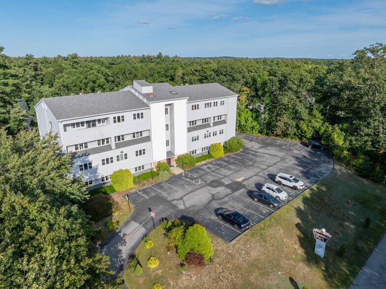 More Photos Of 1538 Turnpike St, North Andover Medical For Sale