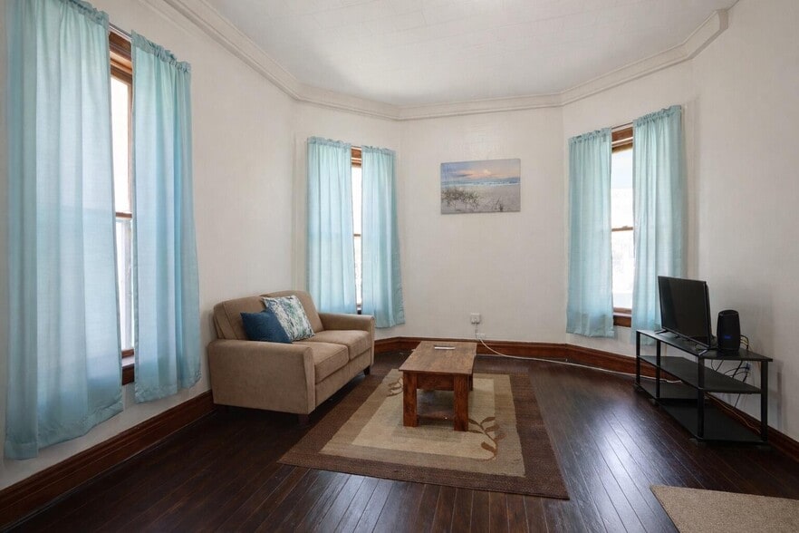 More Photos Of 820 Macon Ave, Canon City Apartments For Sale