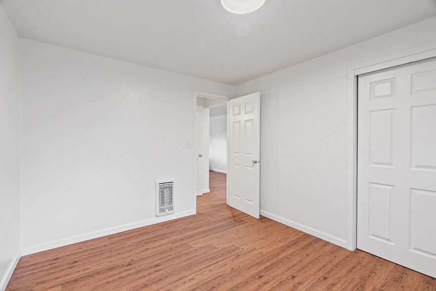 More Photos Of 1627 W 7th Ave, Spokane Apartments For Sale