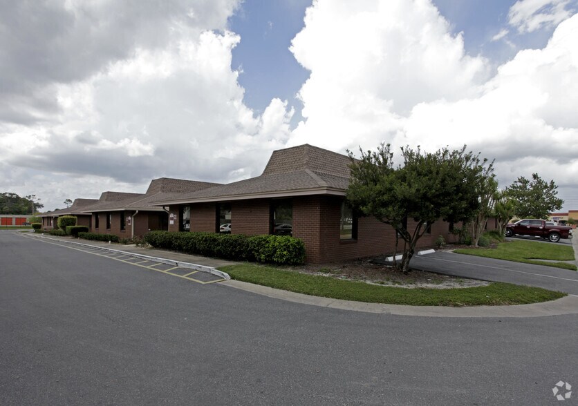 More Photos Of 13330 W Colonial Dr, Winter Garden Medical For Lease