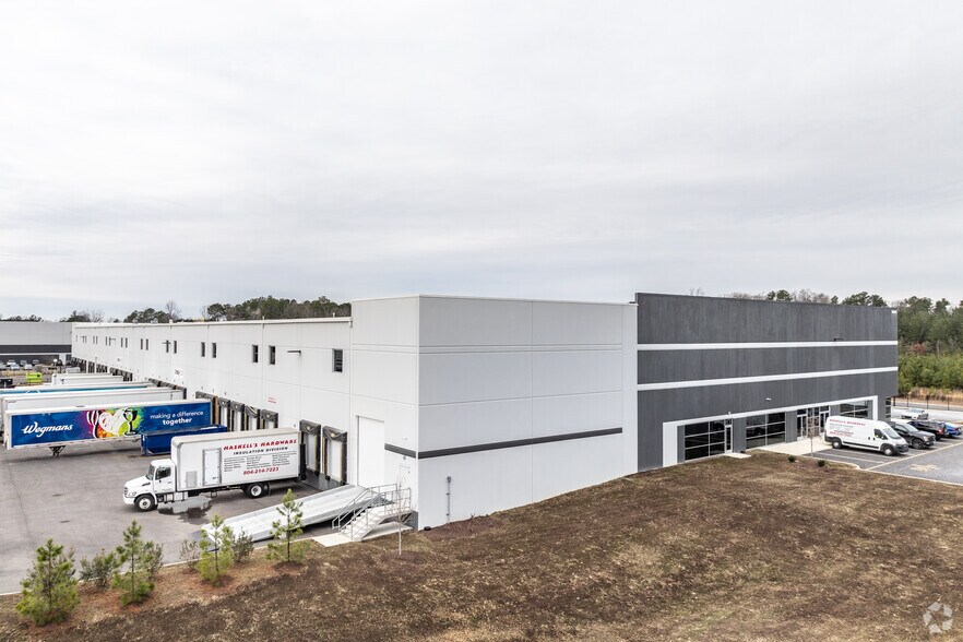 More Photos Of 12075 Harley Club Dr, Ashland Distribution For Lease