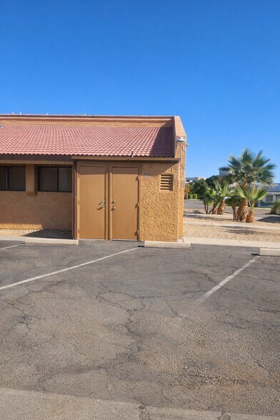 More Photos Of 1801 W 24th St, Yuma Healthcare For Sale
