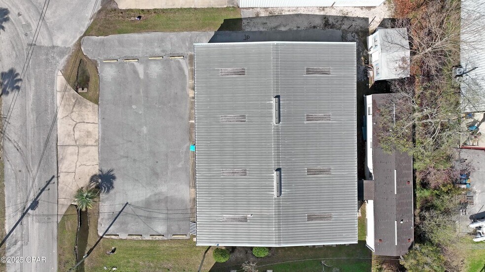 More Photos Of 7622 McElvey Rd, Panama City Beach Industrial For Sale