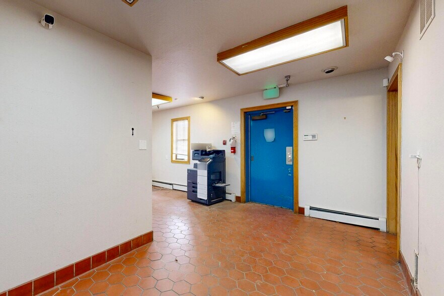 More Photos Of 1920 Columbia Dr SE, Albuquerque Warehouse For Lease