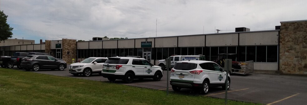 More Photos Of 2900 Beale Ave, Altoona Warehouse For Lease