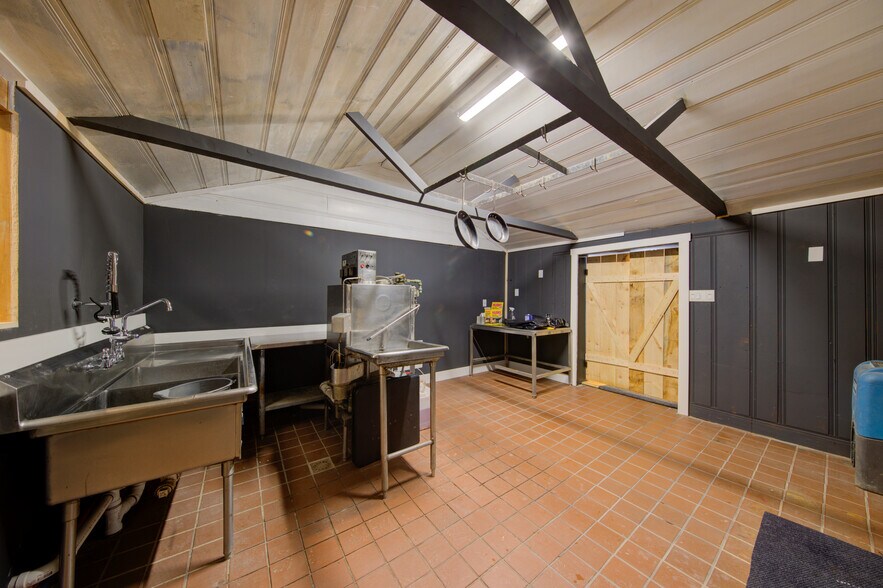 More Photos Of 2930 Rt 43, Averill Park Restaurant For Sale