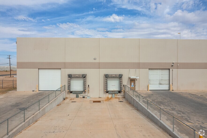 More Photos Of 8620 TX-191, Odessa Warehouse For Sale