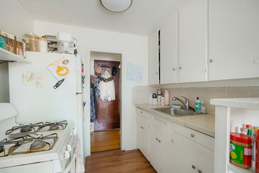 More Photos Of 600 S Logan St, Denver Apartments For Sale