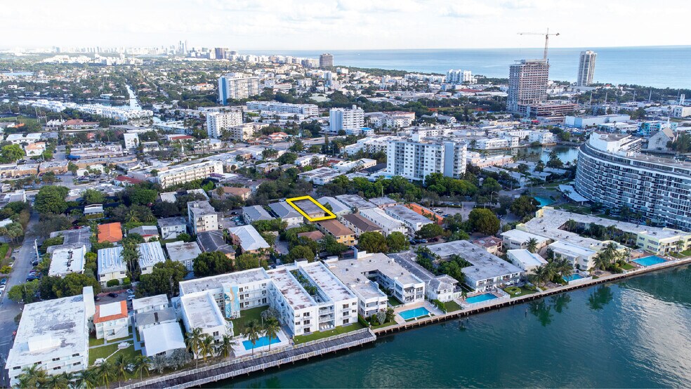 More Photos Of 960 Biarritz Dr, Miami Beach Apartments For Sale