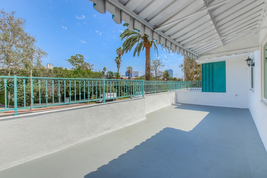 More Photos Of 1301 S Beverly Glen Blvd, Los Angeles Apartments For Sale