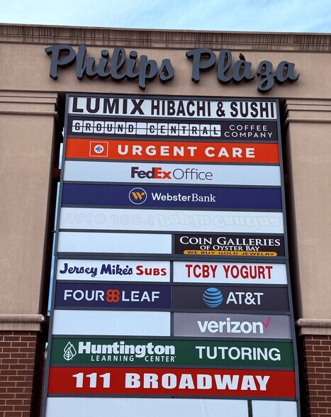 More Photos Of 601-693 Sunrise Hwy, Lynbrook Unknown For Lease