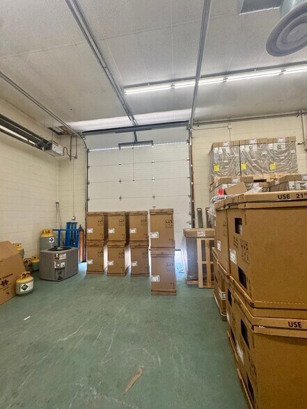 More Photos Of 1834 Bagwell St, Flint Warehouse For Sale