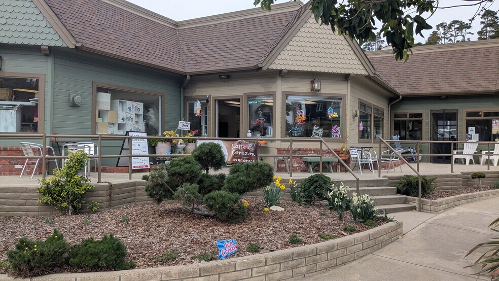 More Photos Of 801 Main St, Cambria Storefront For Sale