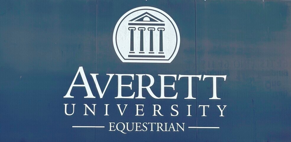 More Photos Of 12310 Gammon rd, Providence Horse Stables For Sale