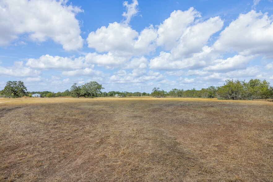 More Photos Of 11915 FM 86, Lockhart Land For Sale