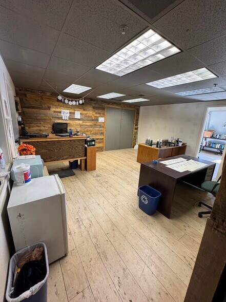 More Photos Of 2900 Sutherland Dr, Union Gap Manufacturing For Lease