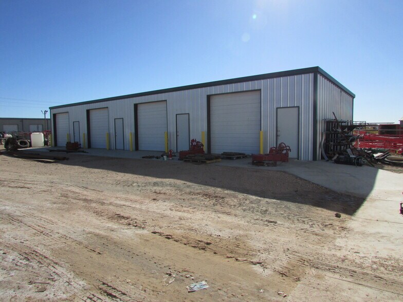 More Photos Of 4015 S County Road 1210, Midland Manufacturing For Sale