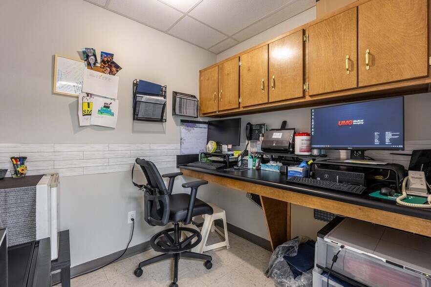 More Photos Of 1420 Fritz St SE, Cleveland Medical For Sale