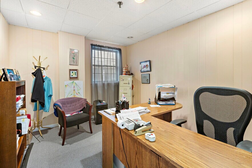 More Photos Of 854 8th St, Secaucus Office For Sale