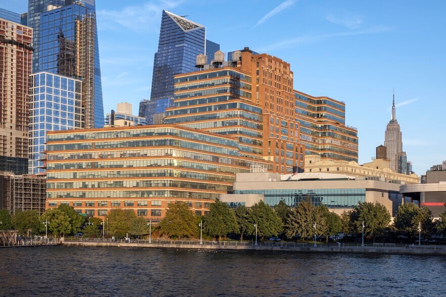 More Photos Of 601 W 26th St, New York Office For Lease