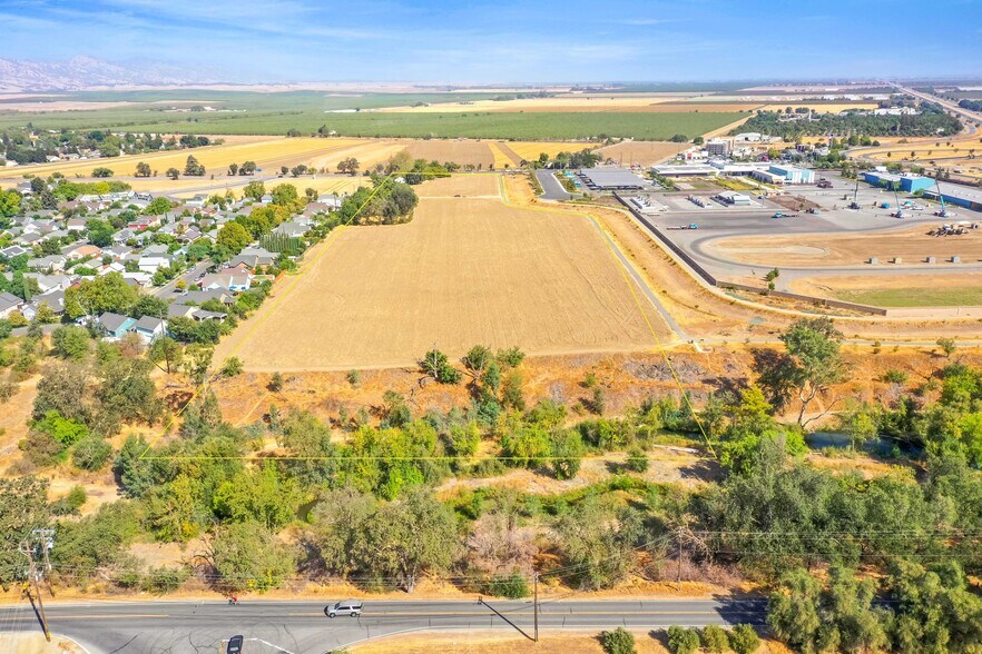 More Photos Of 800 East Grant Ave & Hwy 128, Winters Land For Sale