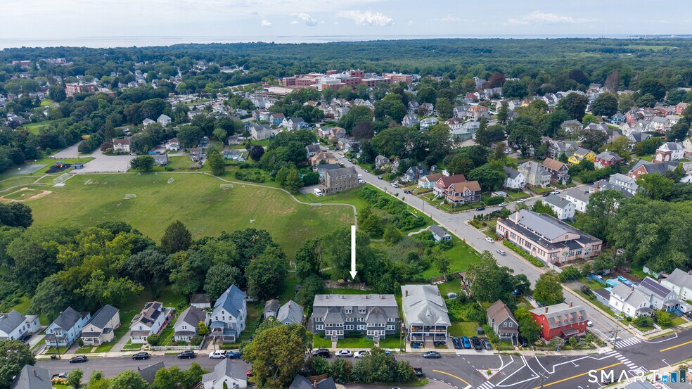 More Photos Of 80-82 Maple Ave, New London Apartments For Sale