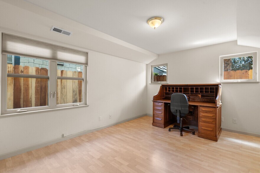 More Photos Of 518 Capitola Ave, Capitola Multifamily For Sale