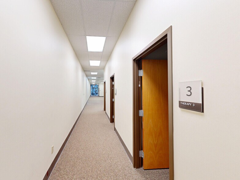 More Photos Of 1600 Peninsula Dr, Erie Office For Lease